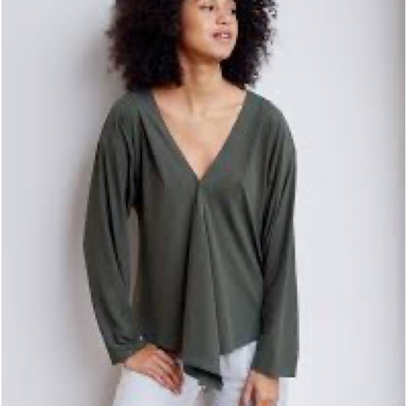 Aday That’s a Wrap Multi-Way Top XS Moss Green - Picture 3 of 7